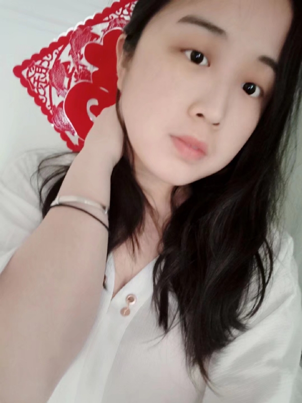 百合的第一张照片--石家庄相亲服务中心