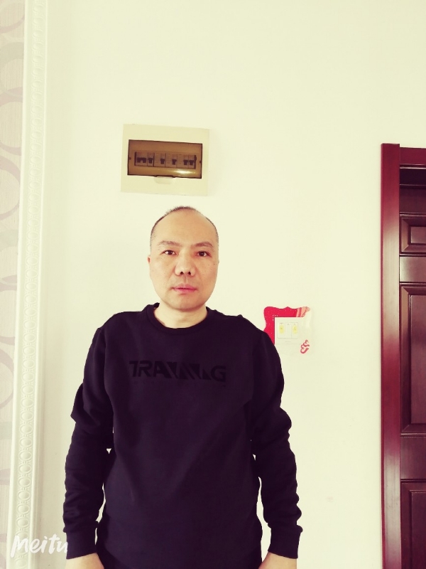 酒香四溢的第四张照片--石家庄相亲服务中心