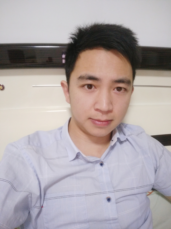 彭亮的第二张照片--石家庄相亲服务中心