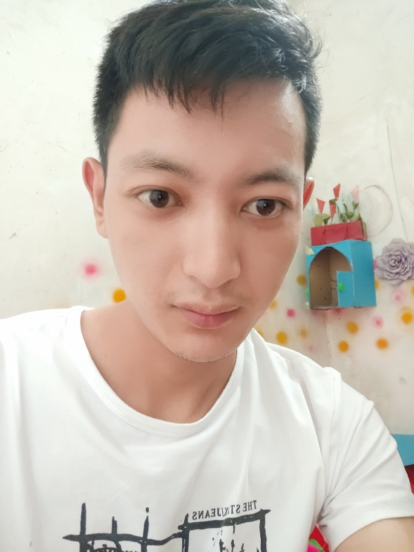 孙裕佳的第二张照片--石家庄相亲服务中心