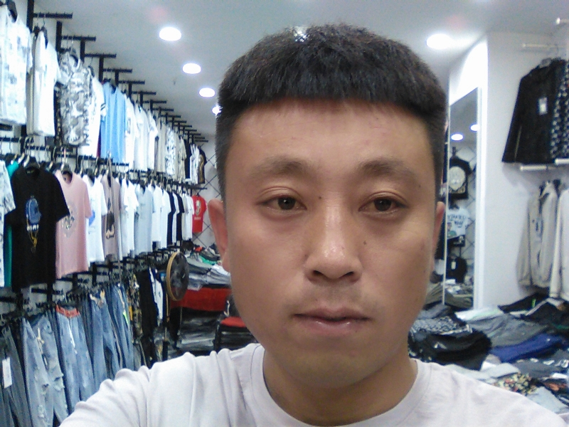 冰冷的心的第二张照片--石家庄相亲服务中心