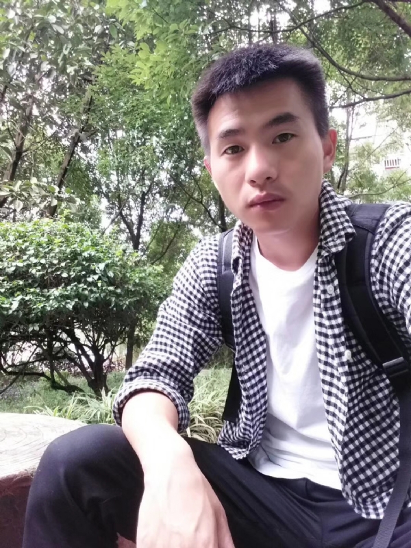 小杨的第一张照片--石家庄相亲服务中心