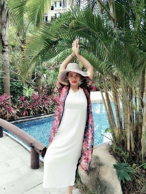 李梅的第四张照片--石家庄相亲服务中心