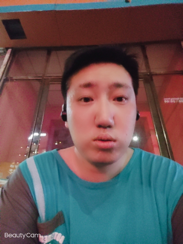 夜月星辰的第一张照片--石家庄相亲服务中心