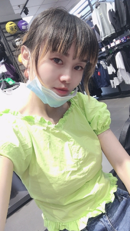 婀娜袅袅的第一张照片--石家庄相亲服务中心