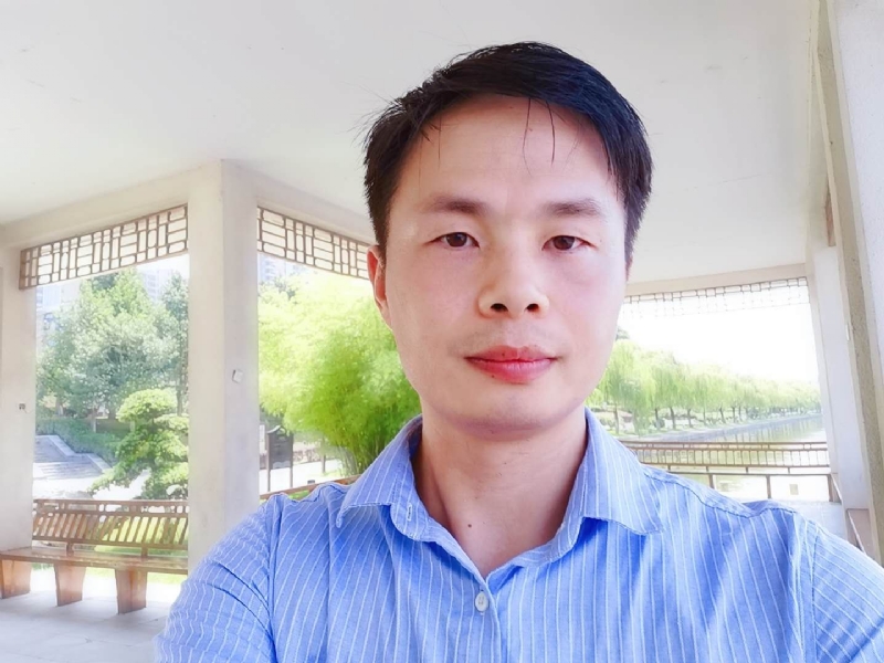 小艾同学的第二张照片--石家庄相亲服务中心