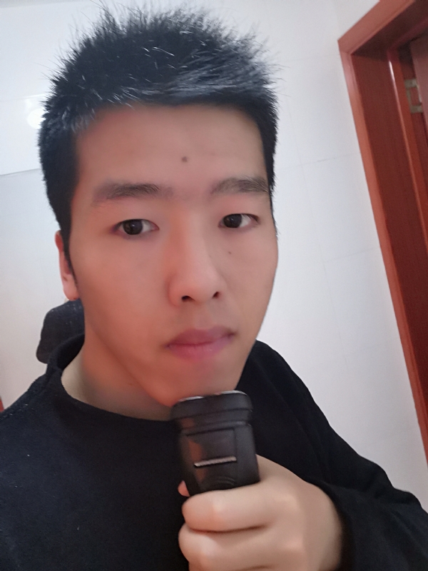 军哥的第一张照片--石家庄相亲服务中心