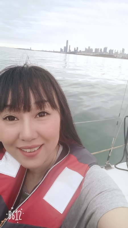 月的第二张照片--石家庄相亲服务中心