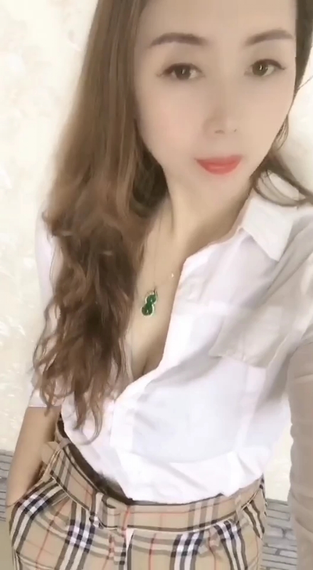 雨蝶的第一张照片--石家庄相亲服务中心