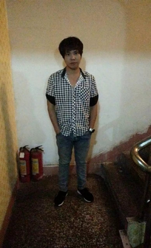 单身征婚的第一张照片--石家庄相亲服务中心