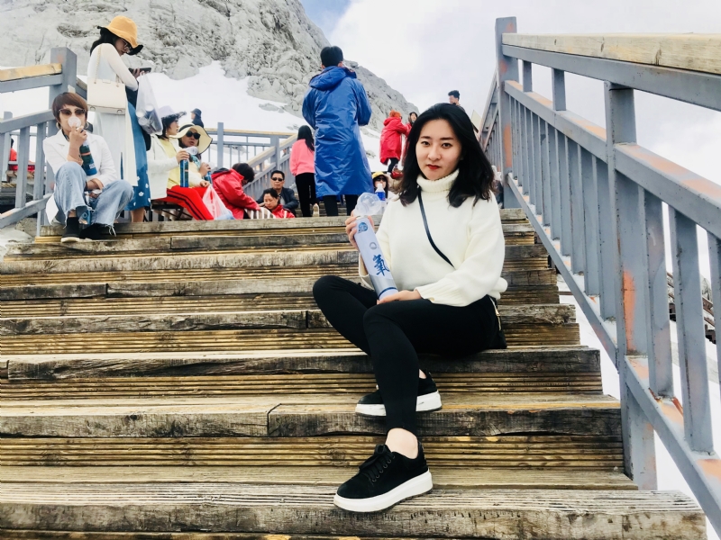 依雪的第四张照片--石家庄相亲服务中心