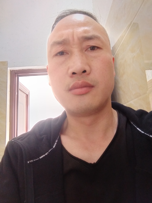 猴哥的第二张照片--石家庄相亲服务中心