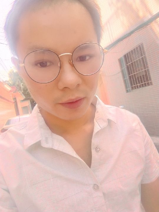 楠呐的第四张照片--石家庄相亲服务中心