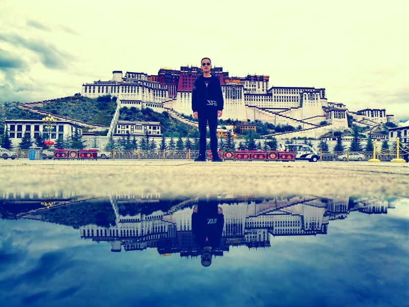 光辉岁月的第二张照片--石家庄相亲服务中心