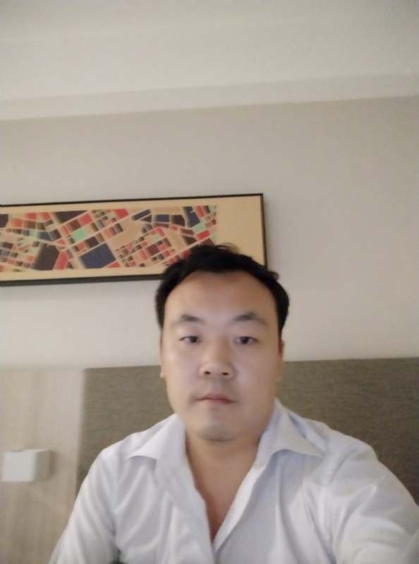 落叶寂寞的第一张照片--石家庄相亲服务中心