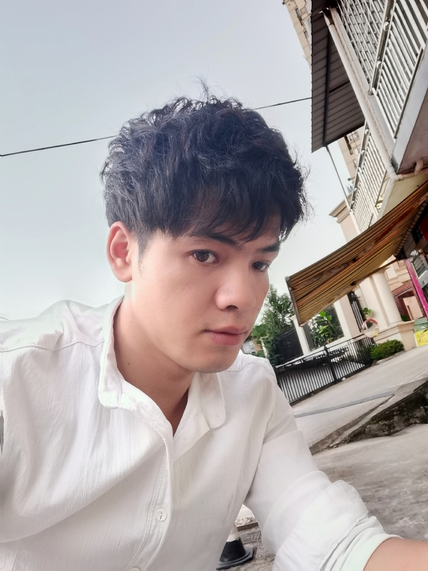 幕后老板的第二张照片--石家庄相亲服务中心