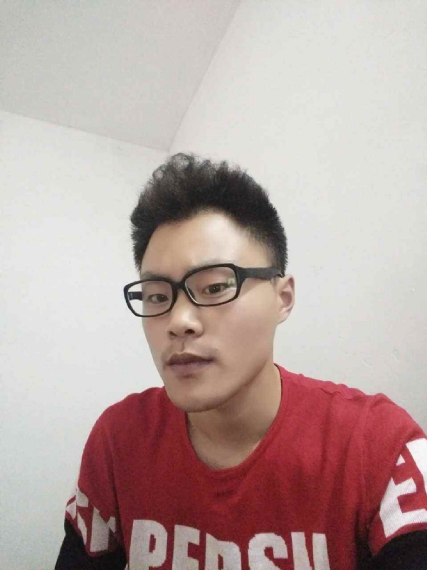 玉尚的第三张照片--石家庄相亲服务中心