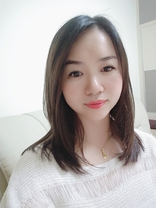 邱思敏的第二张照片--石家庄相亲服务中心