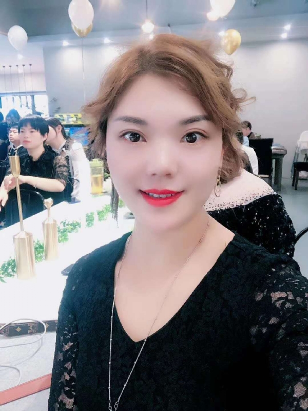 CY的第三张照片--石家庄相亲服务中心