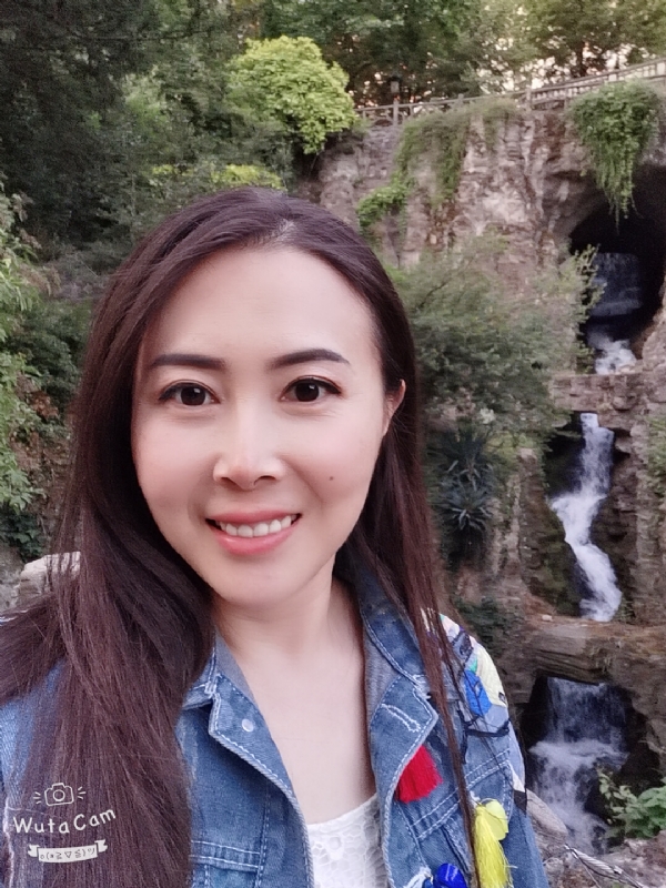 离异单身无子的第三张照片--石家庄相亲服务中心