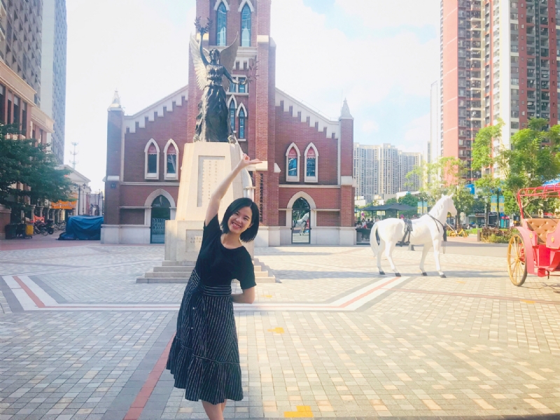 小容的第三张照片--石家庄相亲服务中心