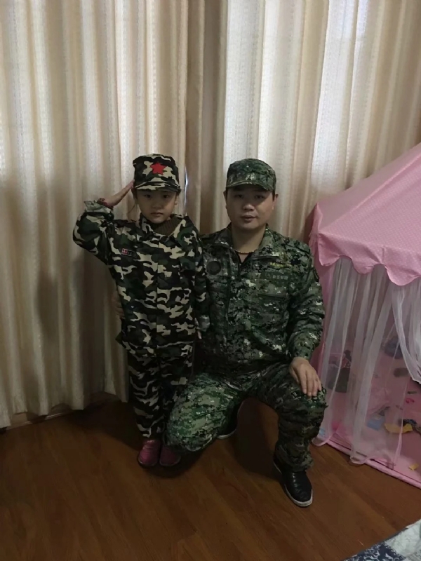 俗人的第一张照片--石家庄相亲服务中心