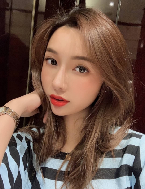 雅的第一张照片--石家庄相亲服务中心