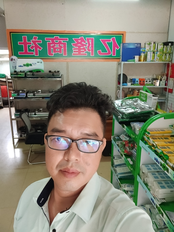 亿隆的第三张照片--石家庄相亲服务中心