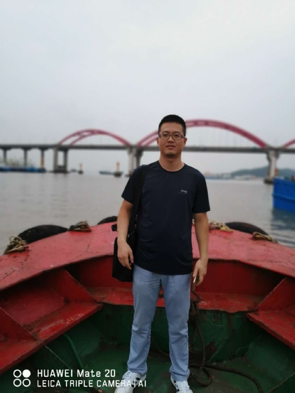 转角的第一张照片--石家庄相亲服务中心