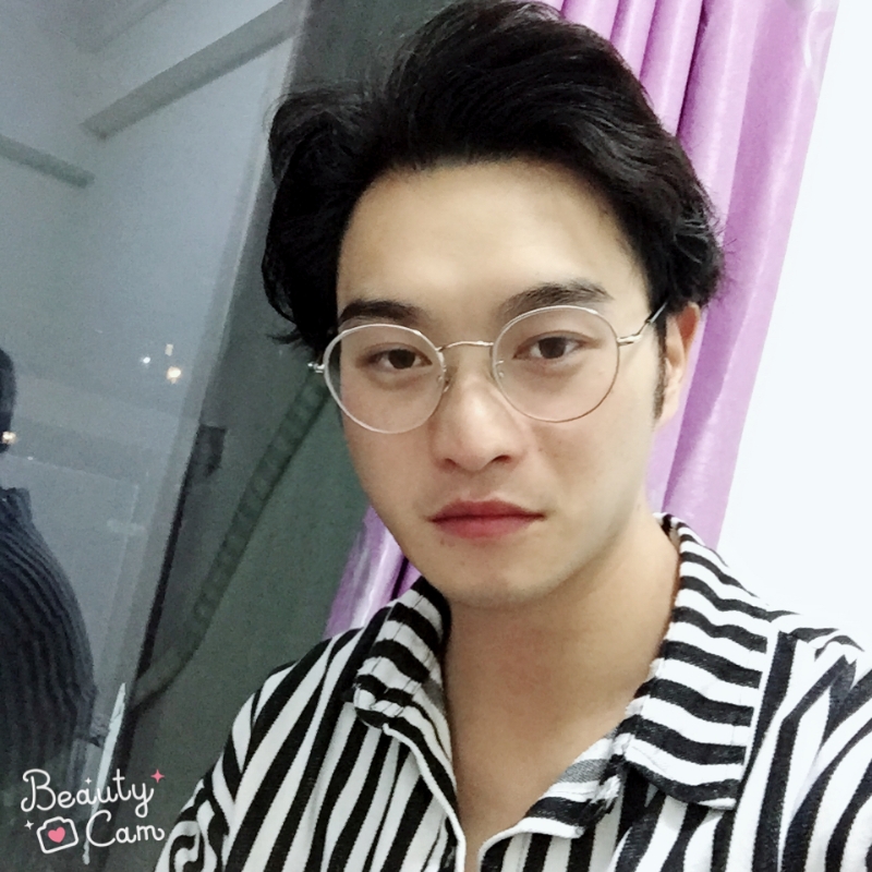 四月的第二张照片--石家庄相亲服务中心