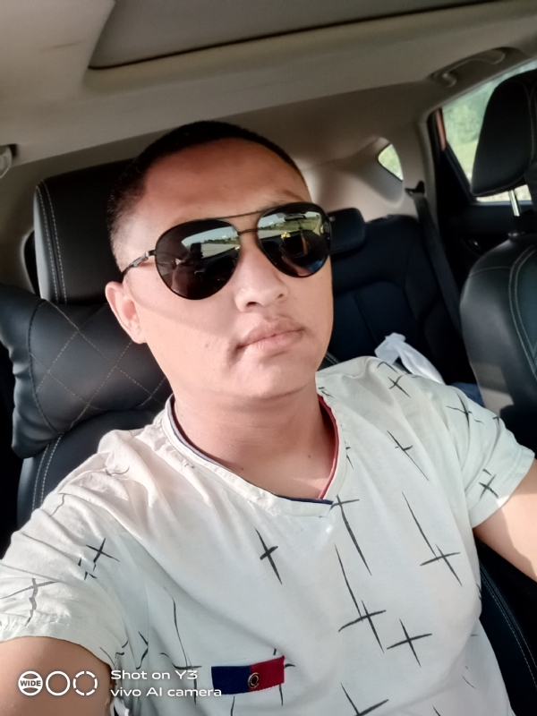 寻缘的第一张照片--石家庄相亲服务中心