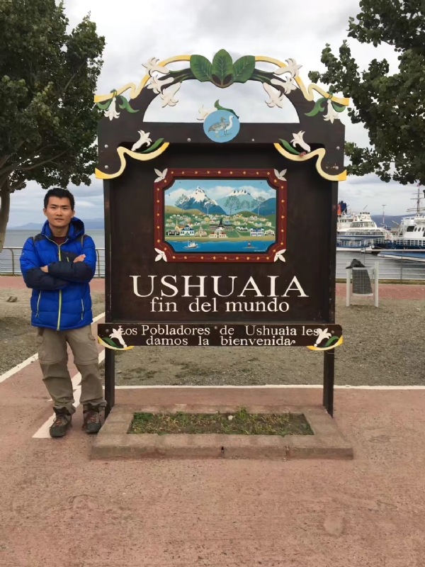 龍少的第一张照片--石家庄相亲服务中心