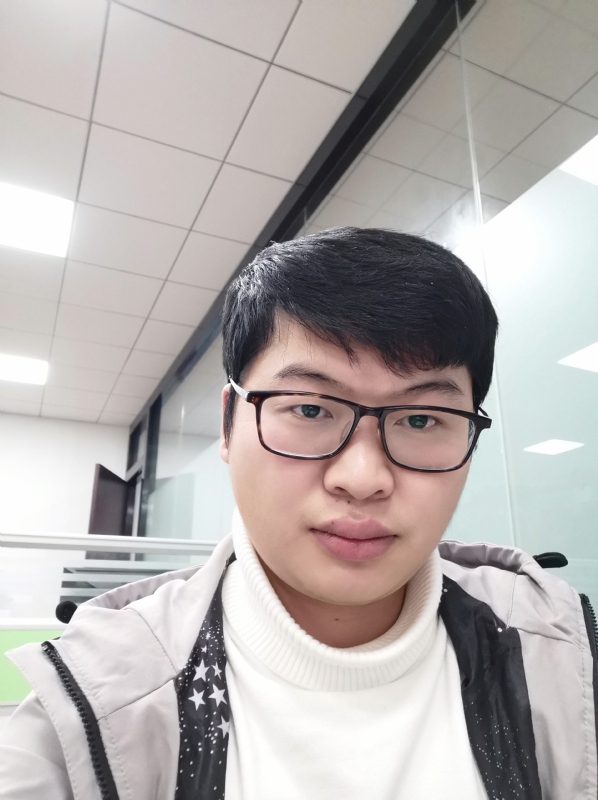 乀漓洛的第一张照片--石家庄相亲服务中心