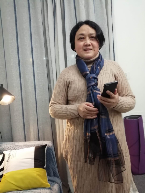 荣荣的第一张照片--石家庄相亲服务中心