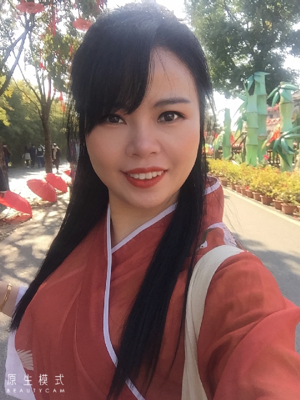 妮妮的第一张照片--石家庄相亲服务中心