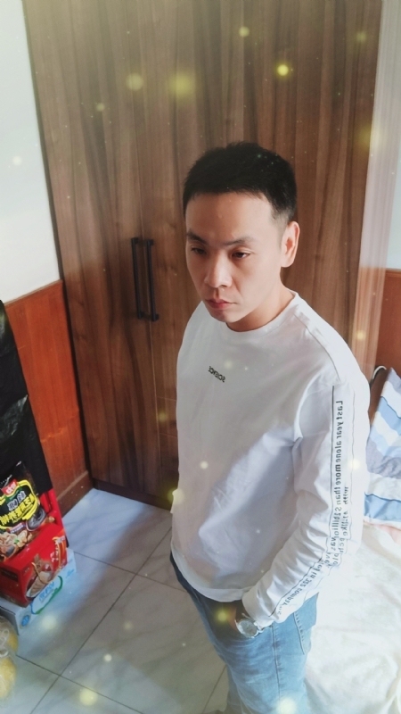 没有蜡笔的小航的第三张照片--石家庄相亲服务中心