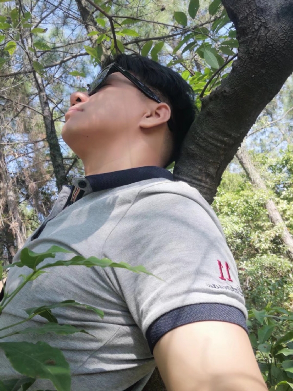 新丁的第一张照片--石家庄相亲服务中心