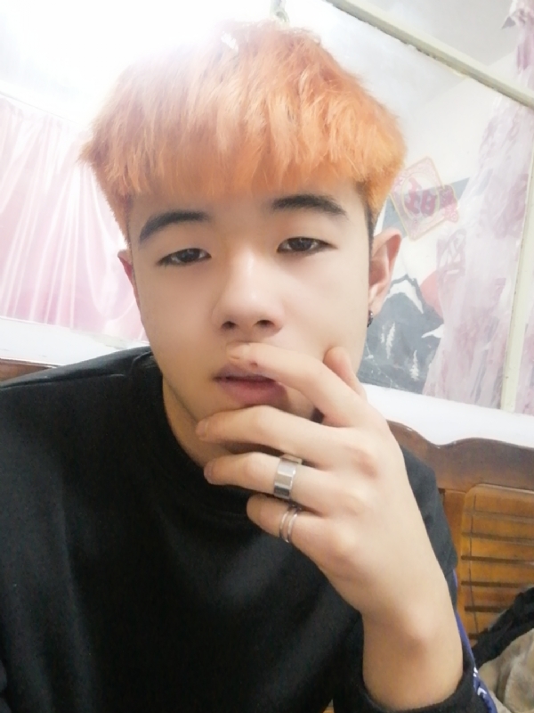 钟宇诗的第一张照片--石家庄相亲服务中心