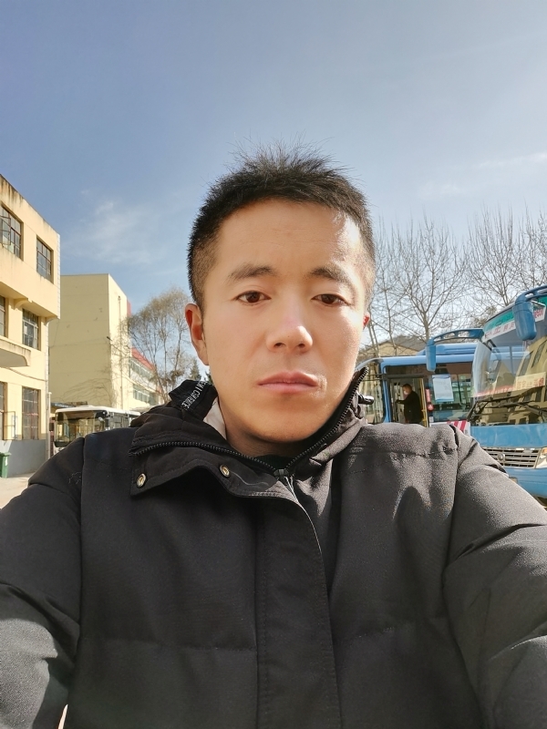 孤独的云的第一张照片--石家庄相亲服务中心