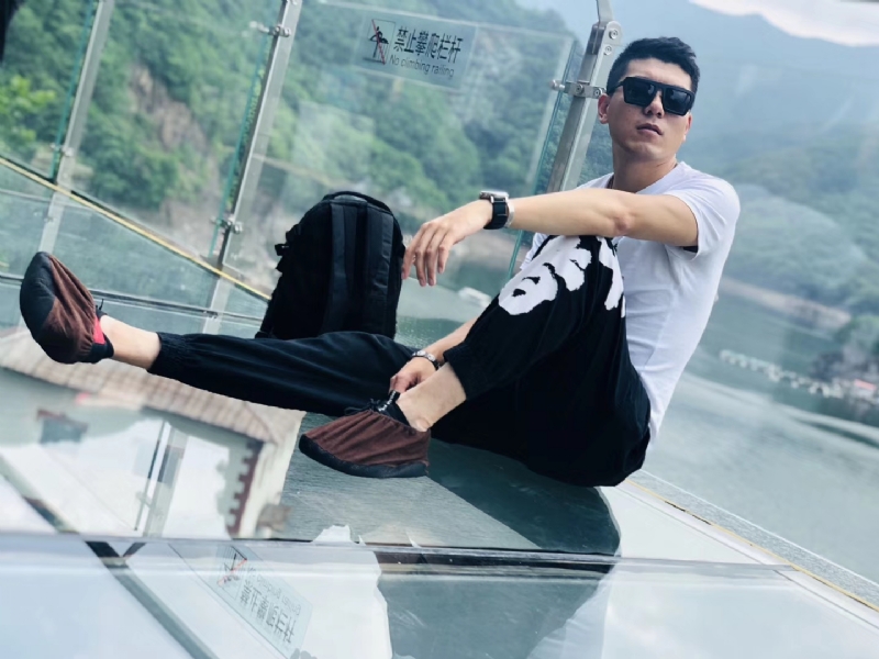 庄周梦蝶的第一张照片--石家庄相亲服务中心