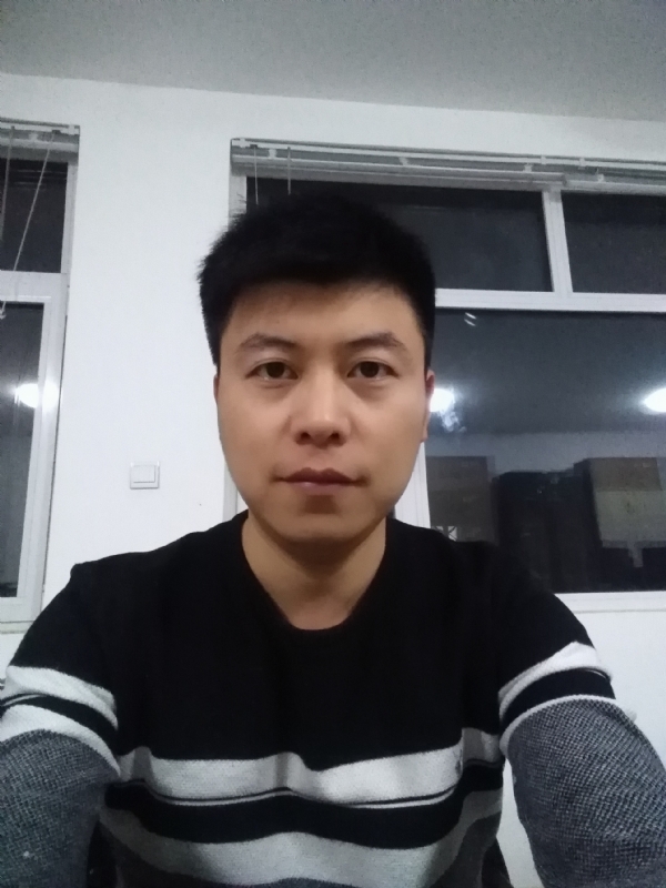 呵呵的第一张照片--石家庄相亲服务中心