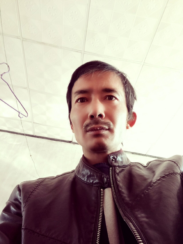 好久好久的第二张照片--石家庄相亲服务中心