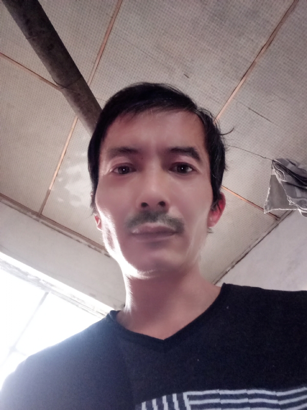 好久好久的第五张照片--石家庄相亲服务中心