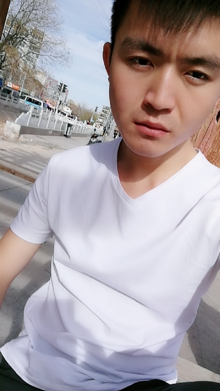 未来可期的我的第一张照片--石家庄相亲服务中心