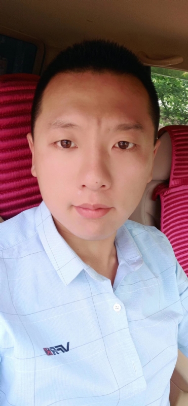 霄上的第一张照片--石家庄相亲服务中心