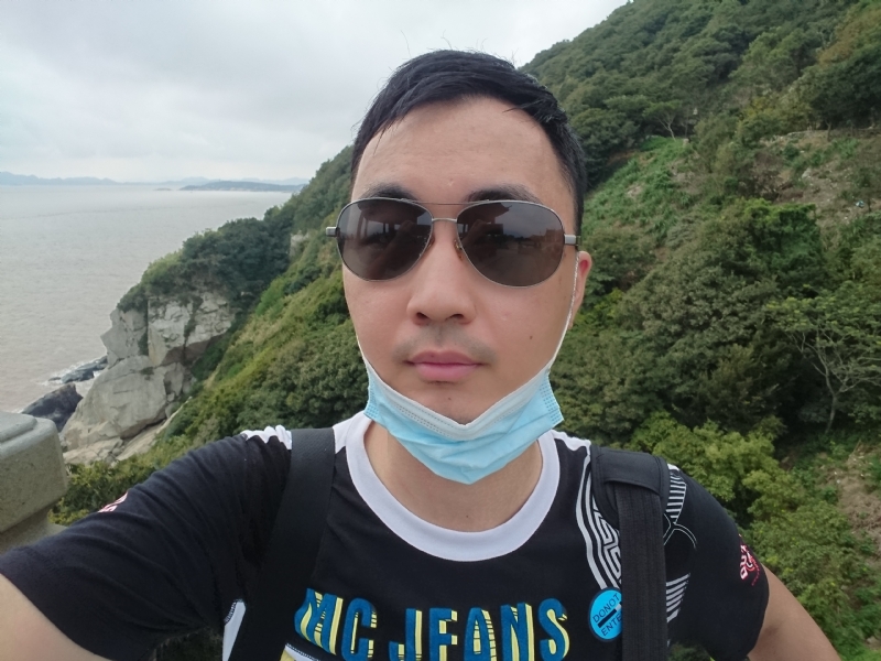 h君的第二张照片--石家庄相亲服务中心