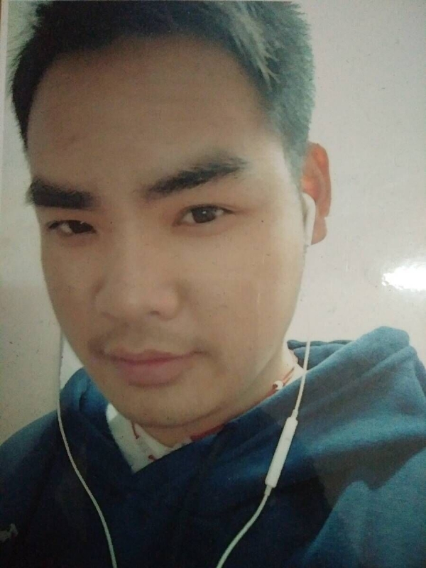 渴望爱的第一张照片--石家庄相亲服务中心