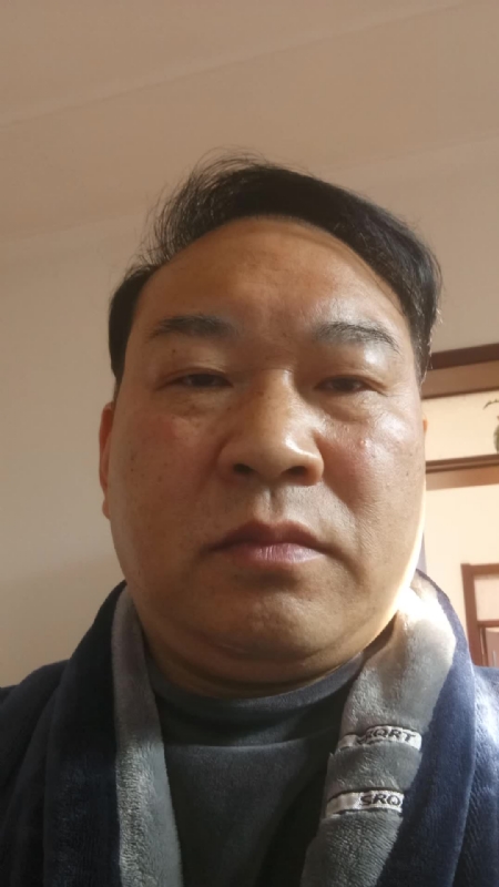 笨笨的第一张照片--石家庄相亲服务中心