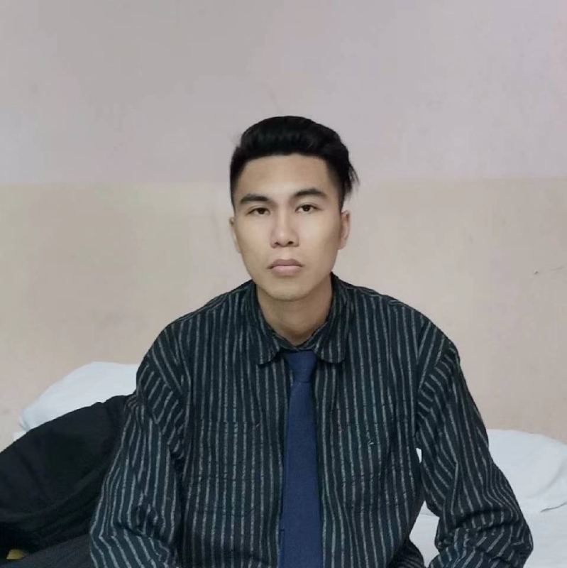 烟斗的第一张照片--石家庄相亲服务中心