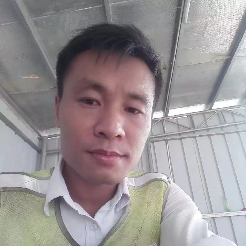 小马哥的第一张照片--石家庄相亲服务中心